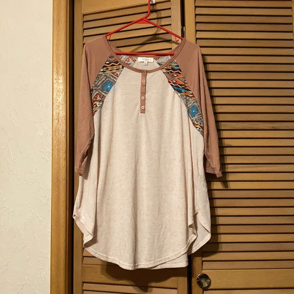 3/4 length shirt new without tags